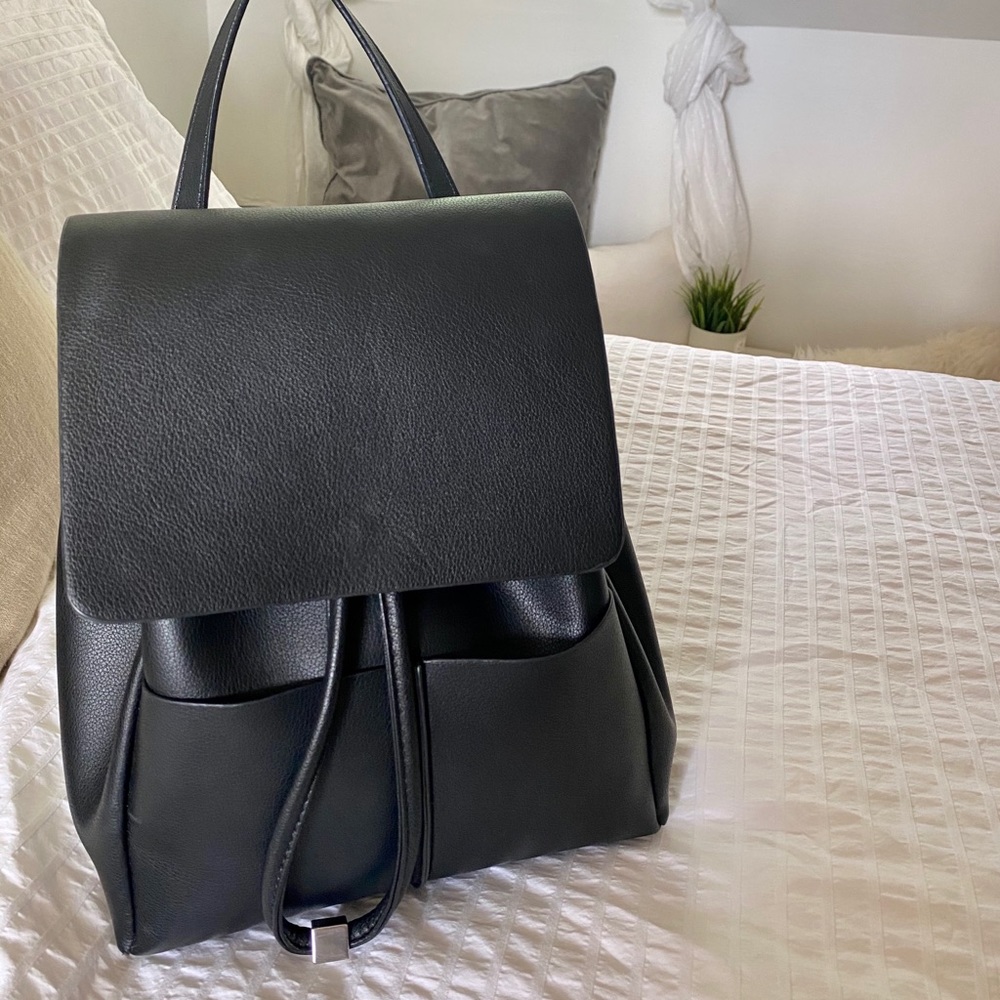 Zara Black Leather Backpack